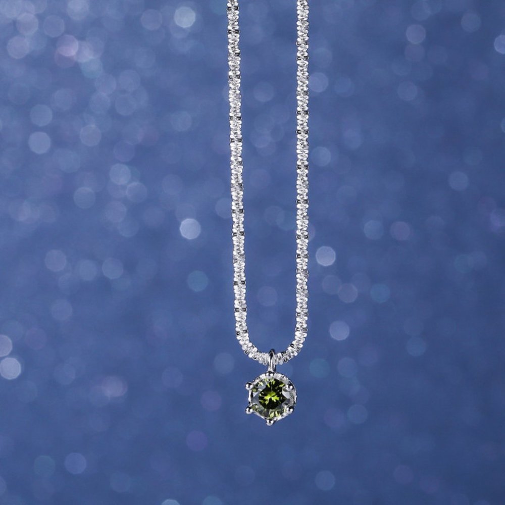 Gypsophila necklace